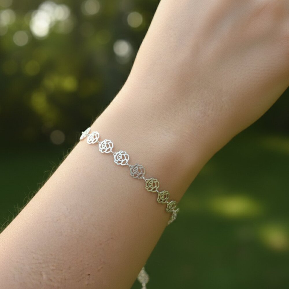 "Trendy Bracelet for Girls & Women – Cute, Adjustable & Gift-Ready | MLCRC1296
